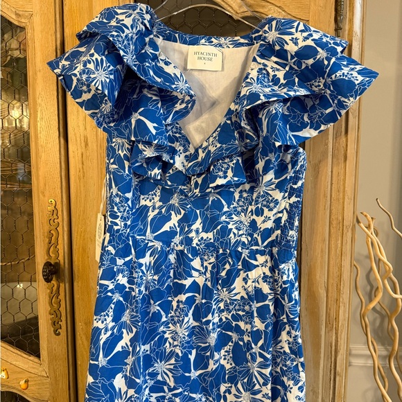Hyacinth House NWT Blue Floral Ruffle Midi Dress - Picture 2 of 6